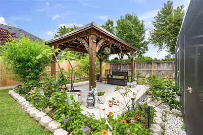 5802 Layton Meadows Lane, Spring, TX 77379 - Photo 38