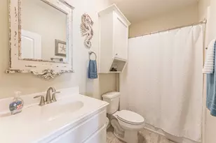 4018 Fort Bend Dr, Galveston, TX 77554 - Photo 26