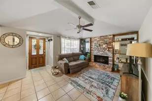 2718 Longleaf Pines Dr, Kingwood, TX 77339 - Photo 6