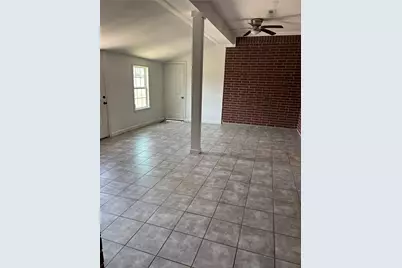 211 Oaks Grande Drive, Baytown, TX 77523 - Photo 12