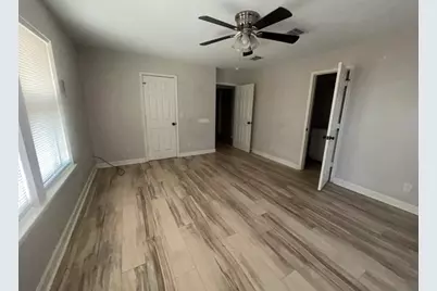 807 Erin Street, El Campo, TX 77437 - Photo 8