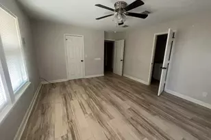 807 Erin St, El Campo, TX 77437 - Photo 8