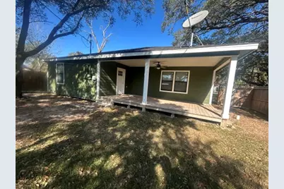 807 Erin Street, El Campo, TX 77437 - Photo 2