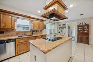 12322 Normont Dr, Houston, TX 77070 - Photo 28