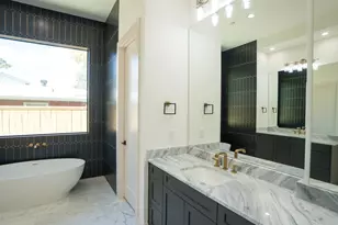1731 Benbow Wy, Houston, TX 77080 - Photo 10