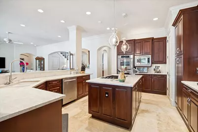 11902 Louvre Court, Houston, TX 77082 - Photo 10