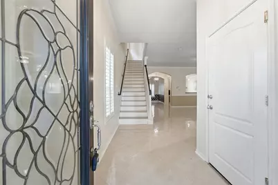 2635 Shady Acres Court, Houston, TX 77008 - Photo 4
