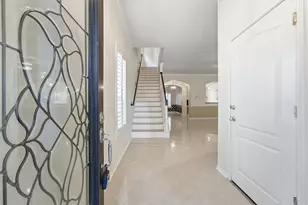 2635 Shady Acres Ct, Houston, TX 77008 - Photo 4