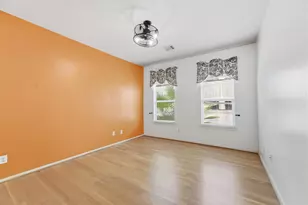 2635 Shady Acres Ct, Houston, TX 77008 - Photo 14