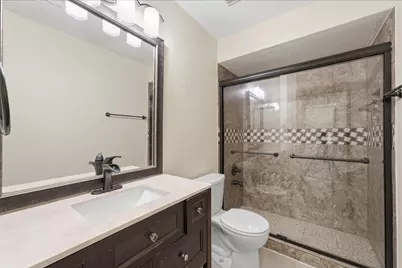2635 Shady Acres Court, Houston, TX 77008 - Photo 24