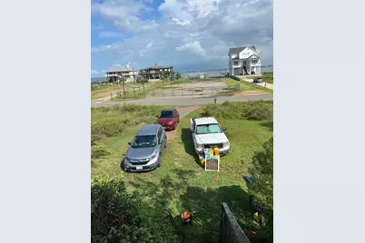 11135 Sportsman Road, Galveston, TX 77554 - Photo 6