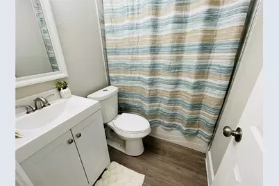 431 N 6th Street, La Porte, TX 77571 - Photo 12