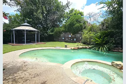 220 McVoy Drive, League City, TX 77573 - Photo 18
