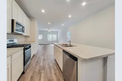 16954 Pandora Way, Porter, TX 77365 - Photo 6