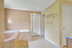 1140 Marina Bay Dr, Kemah, TX 77565 - Photo 36