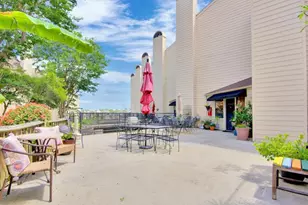 1140 Marina Bay Dr, Kemah, TX 77565 - Photo 8