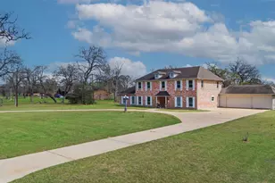 35401 Pontiac Dr, Brookshire, TX 77423 - Photo 2