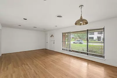 4114 Lemac Drive, Houston, TX 77025 - Photo 4