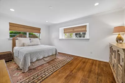 7614 Highmeadow Drive, Houston, TX 77063 - Photo 22