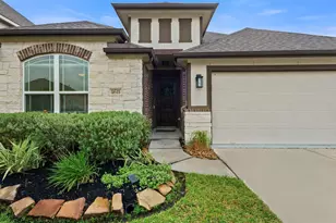 1611 Palo Duro Canyon Dr, League City, TX 77573 - Photo 2