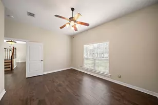 17709 W Terrace Oaks Dr, Waller, TX 77484 - Photo 24