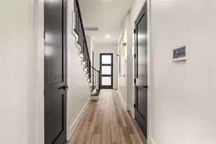 7901 Grandview St, Houston, TX 77051 - Photo 4