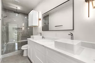7901 Grandview St, Houston, TX 77051 - Photo 20