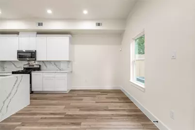7901 Grandview Street, Houston, TX 77051 - Photo 10