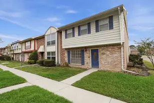 14706 Perthshire Rd, Houston, TX 77079 - Photo 2