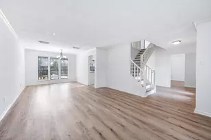 3142 Frontier Dr, Sugar Land, TX 77479 - Photo 8