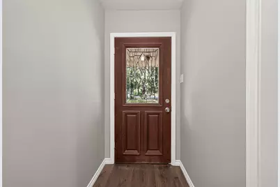 611 Dogwood Trail, Conroe, TX 77316 - Photo 2