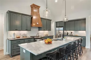 1927 Cottonwood Terrace Ct, College Station, TX 77845 - Photo 2