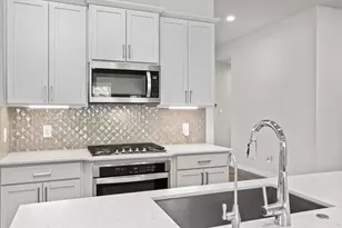 14334 Winema View Ln, Conroe, TX 77384 - Photo 6