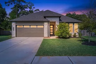 14334 Winema View Ln, Conroe, TX 77384 - Photo 2