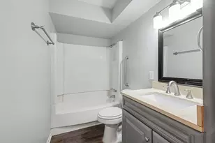 1321 N 7th St, Conroe, TX 77301 - Photo 12
