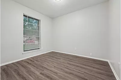 1321 N 7th Street, Conroe, TX 77301 - Photo 10
