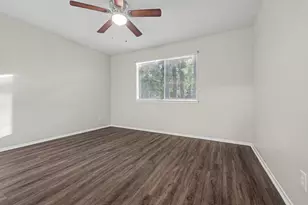 1321 N 7th St, Conroe, TX 77301 - Photo 14