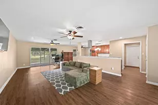 17330 Wellborne Rd, Pearland, TX 77584 - Photo 12
