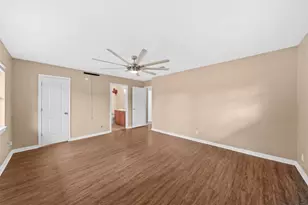 17330 Wellborne Rd, Pearland, TX 77584 - Photo 14