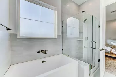 107 W Whitney Street #E, Houston, TX 77018 - Photo 36