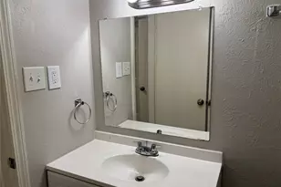14519 Draycott Ln, Houston, TX 77045 - Photo 14
