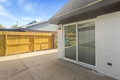 13238 Townwood Drive, Houston, TX 77045 - Photo 22