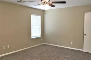 21655 Falvel Lake Dr, Spring, TX 77388 - Photo 10