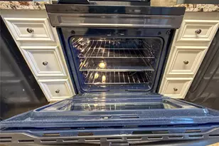 515 Tallowood Rd, Houston, TX 77024 - Photo 12