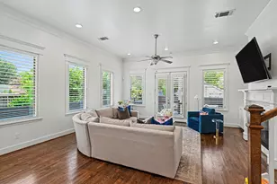 1118 Dorothy St, Houston, TX 77008 - Photo 8