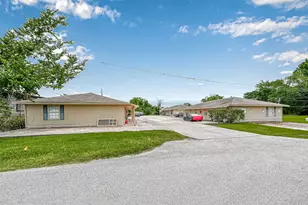 8430 Round Rock Dr, Houston, TX 77049 - Photo 28