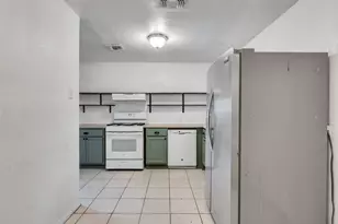 6942 Peyton St, Houston, TX 77028 - Photo 20