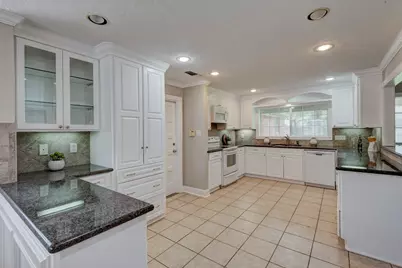 5103 Donna Lynn Court, Houston, TX 77092 - Photo 16