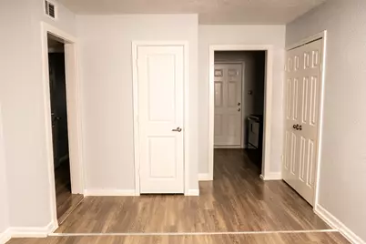 6614 London Street #12, Houston, TX 77021 - Photo 8