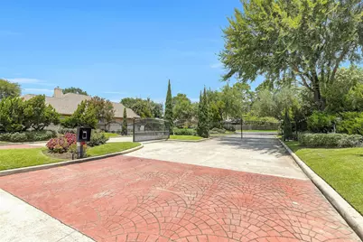 14906 Windsor Manor, Houston, TX 77069 - Photo 32